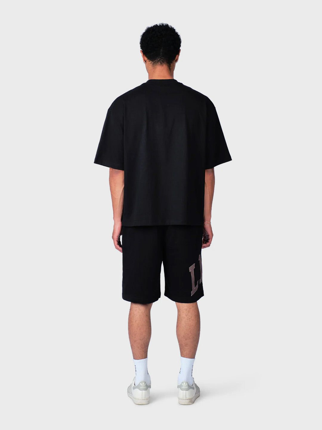 Lumi3re LMR College Shorts Black - achterkant