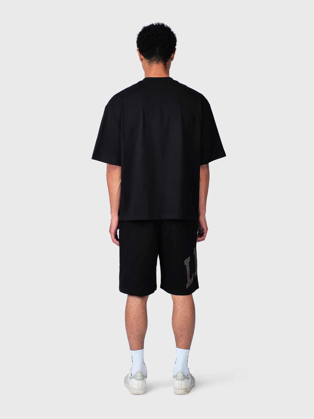 Lumi3re LMR College Shorts Black - achterkant