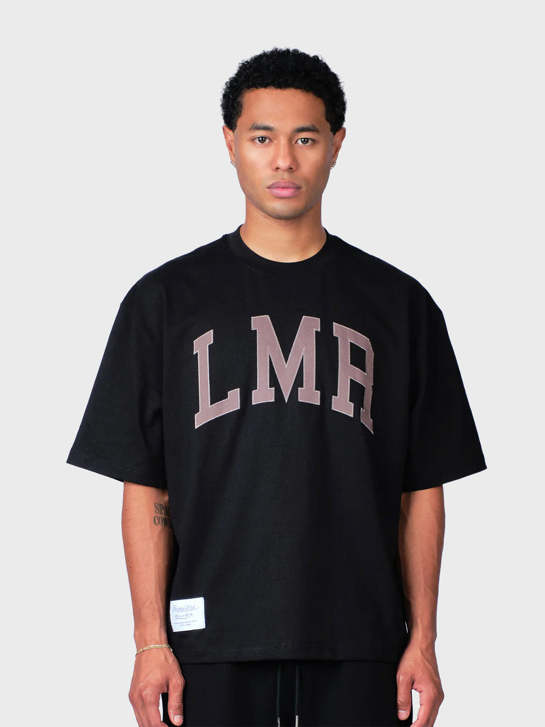 Lumi3re LMR College T-Shirt Black - voorkant