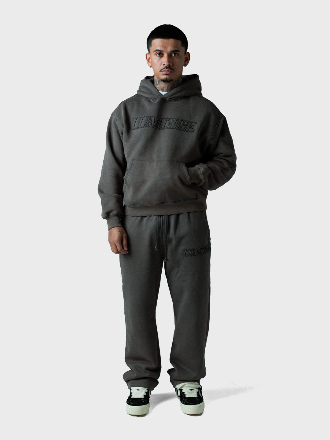 Lumi3re Logo Tracksuit washed dark grey model voorkant