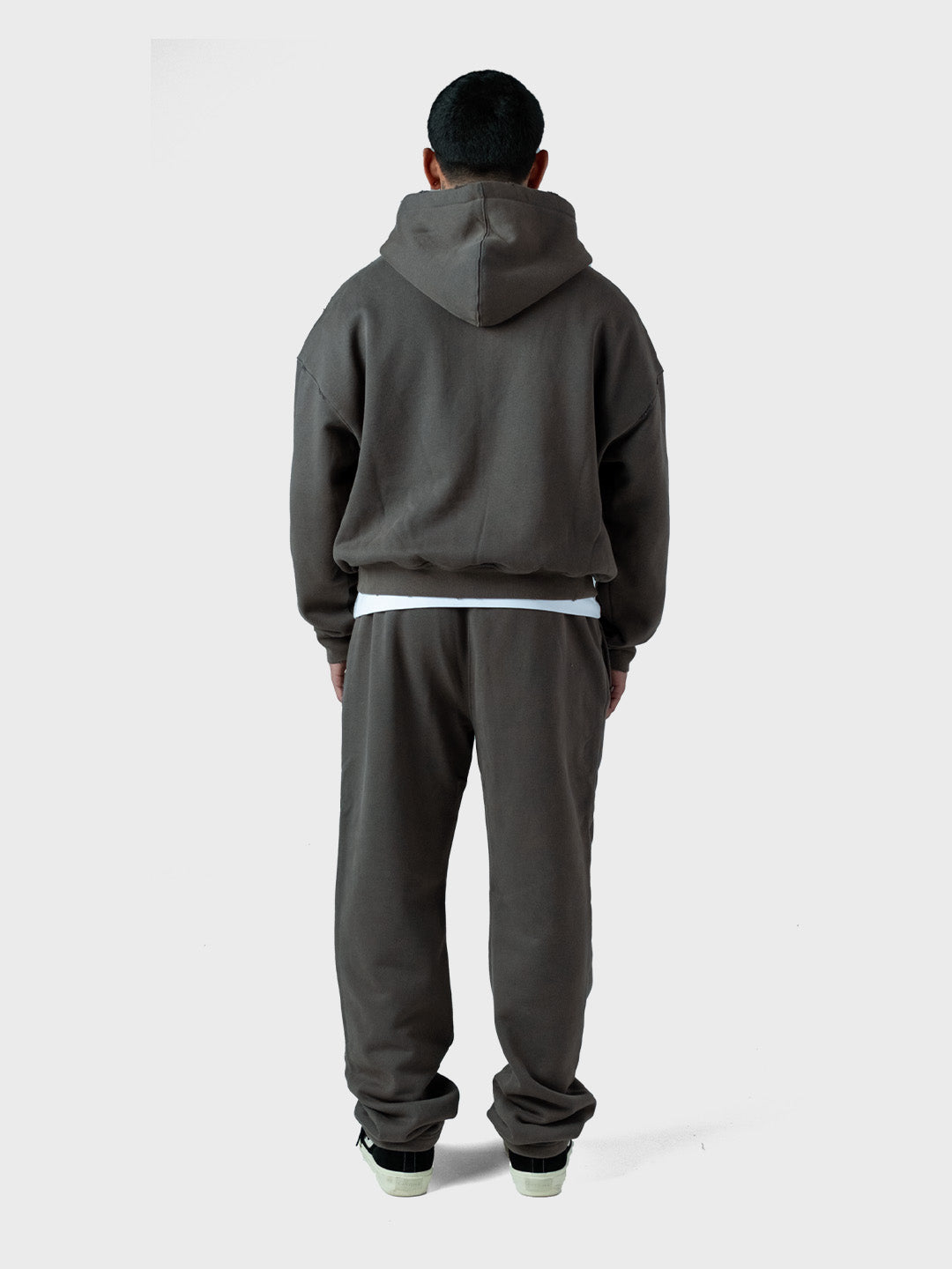 Lumi3re Logo Tracksuit washed dark grey model achterkant