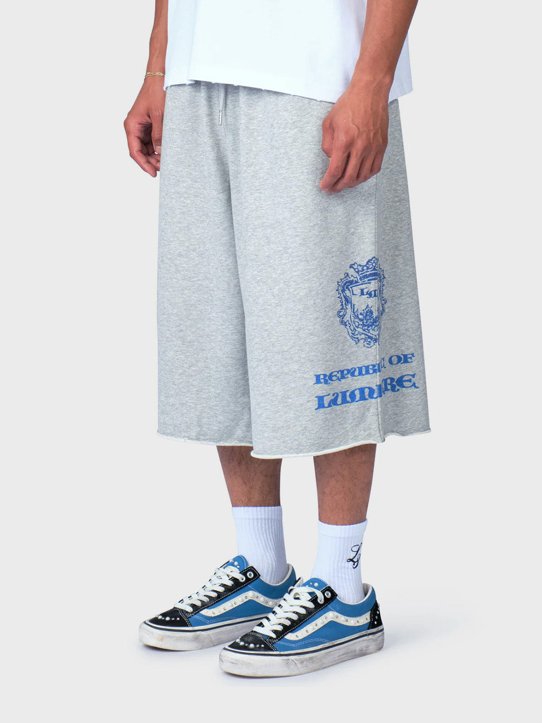 Lumi3re Long Shorts Grey - voorkant