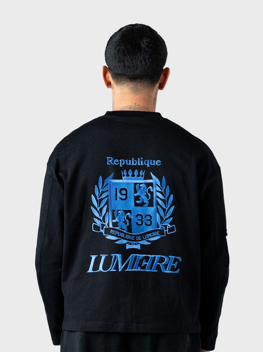 Lumi3re Republique Longsleeve Black model achterkant