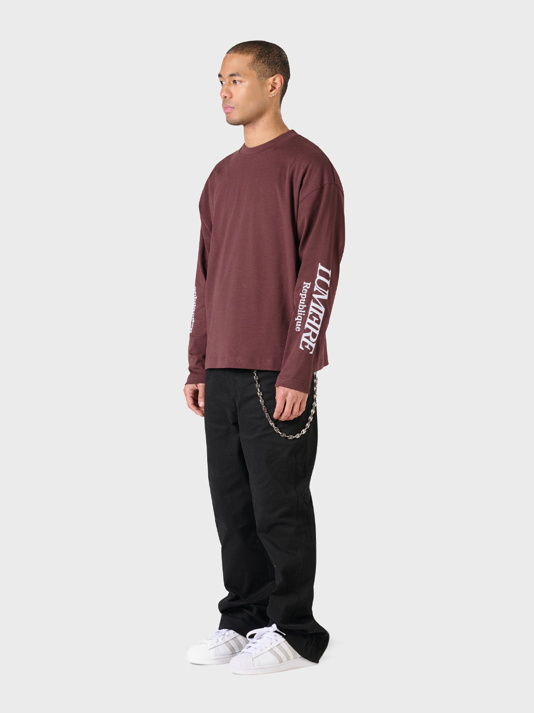 Lumi3re Republique Longsleeve Brown - schuin voor