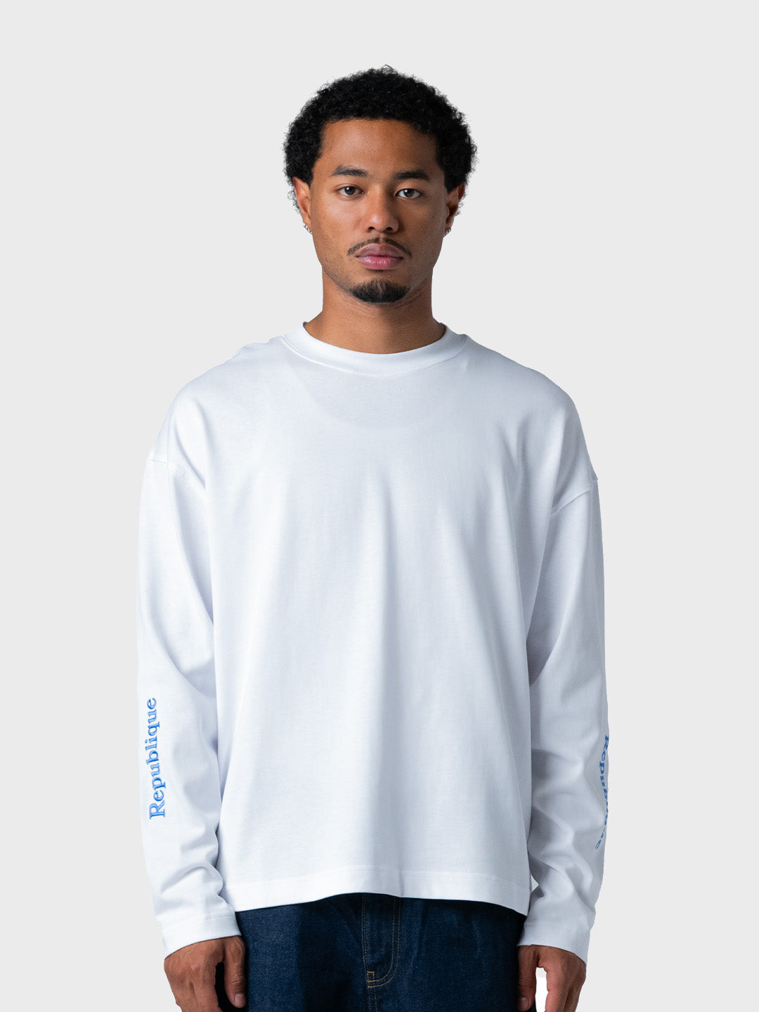 Lumi3re Republique Longsleeve T-Shirt wit, voorkant