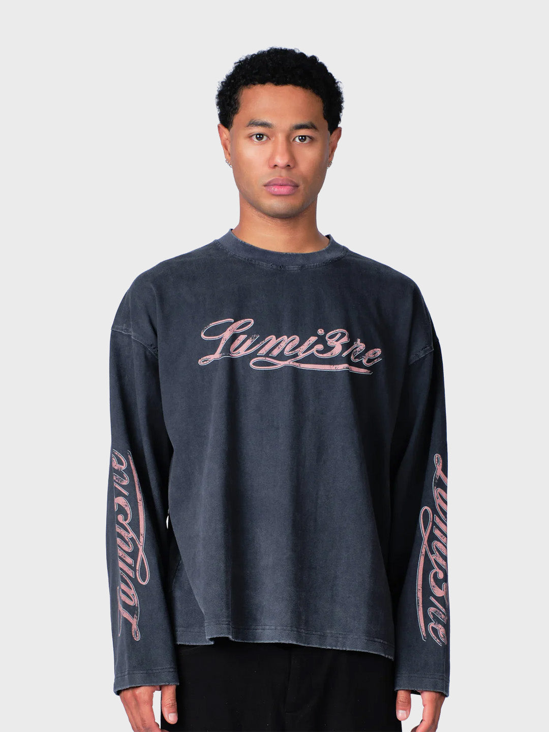 Lumi3re Script Logo Longsleeve Washed Grey - voorkant