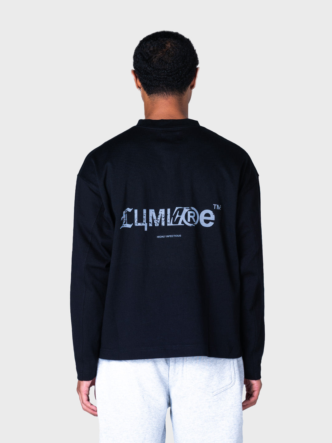 Lumi3re Thirty-Three Longsleeve T-Shirt zwart, achterkant