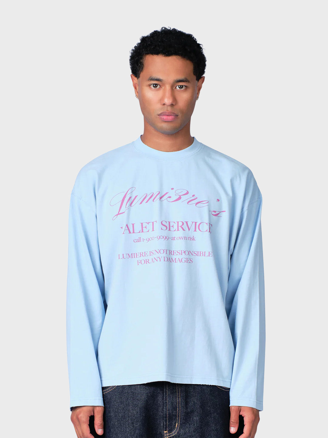 Lumi3re Valet Service Longsleeve Baby Blue - voorkant
