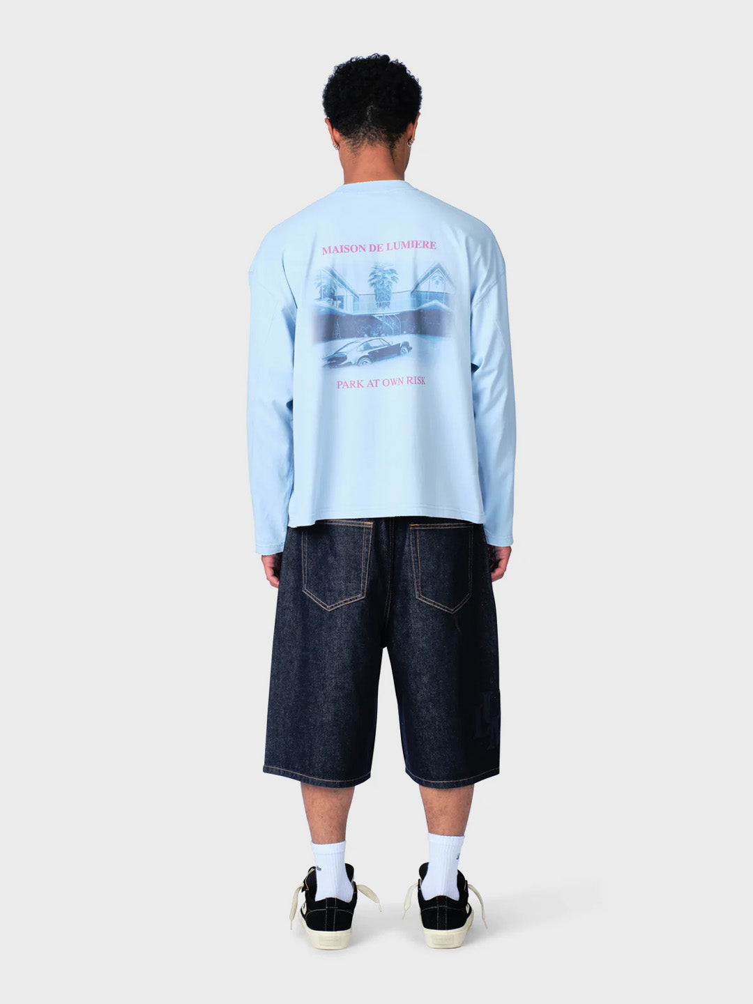 Lumi3re Valet Service Longsleeve Baby Blue - achterkant