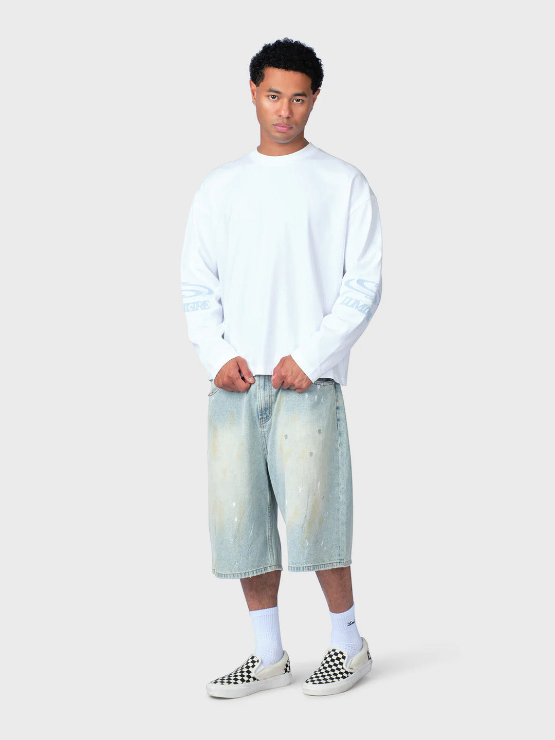 Lumi3re Wave Logo Longsleeve White - outfit