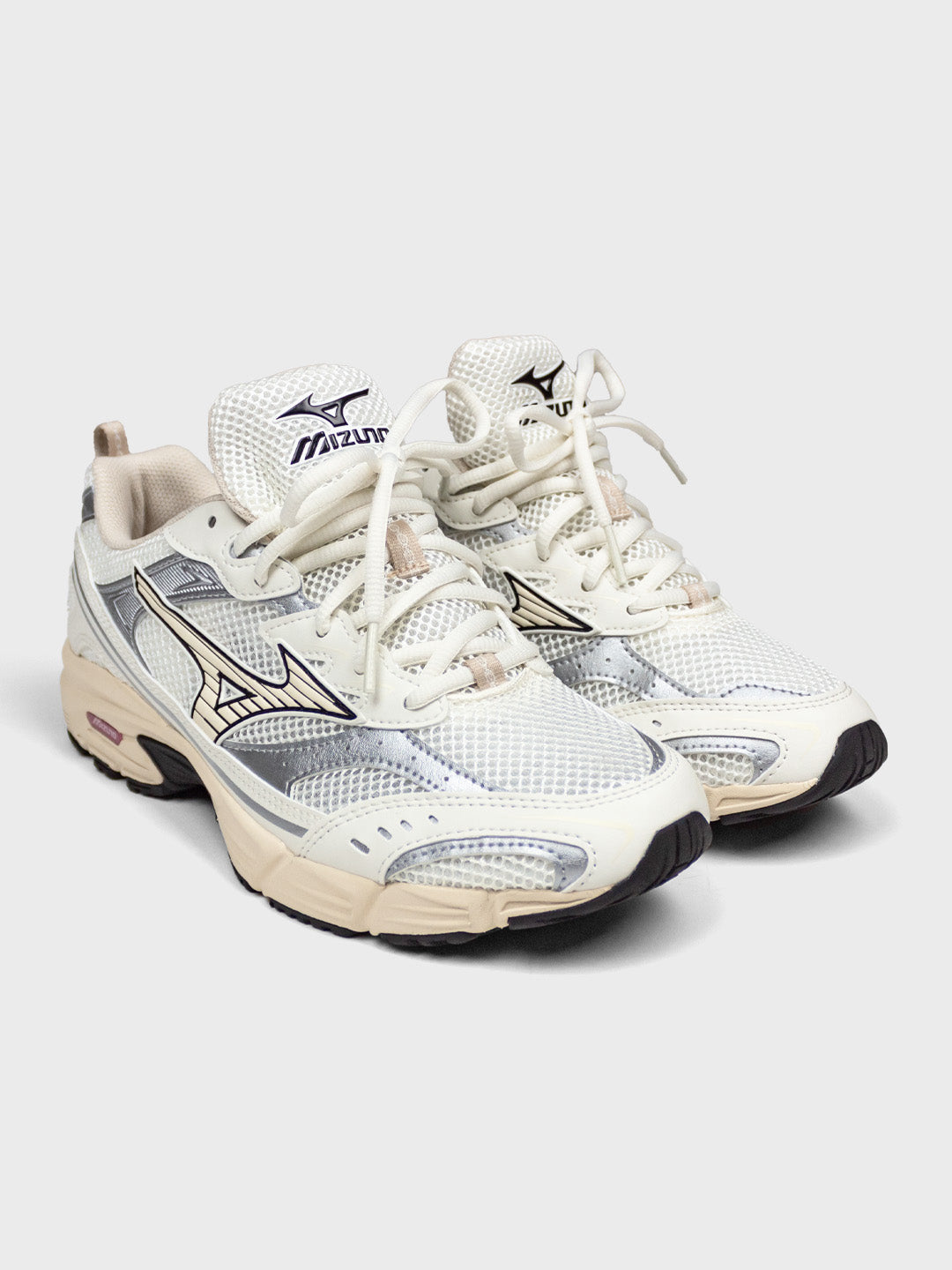 mizuno mxr sport shoes pristine