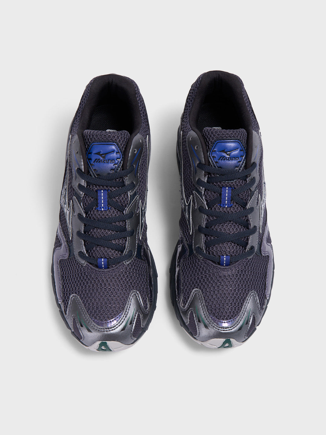 Mizuno Wave Rider 10 sneakers in Odyssey Grey — bovenkant