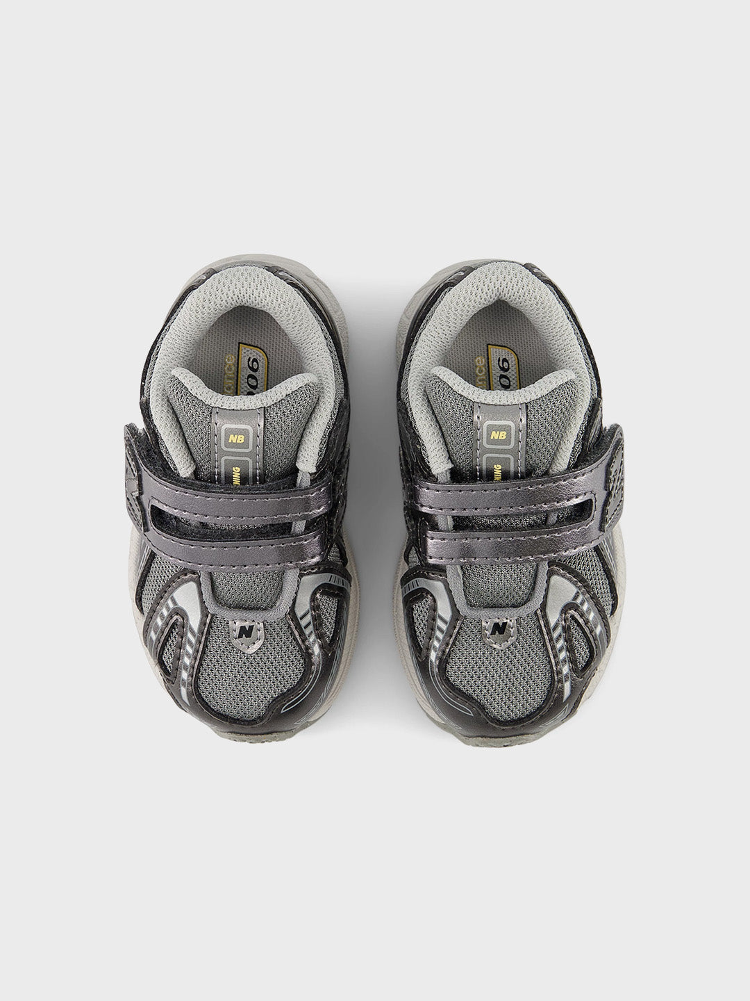 New Balance 1906 kinderschoenen dark silver metallic - bovenkant