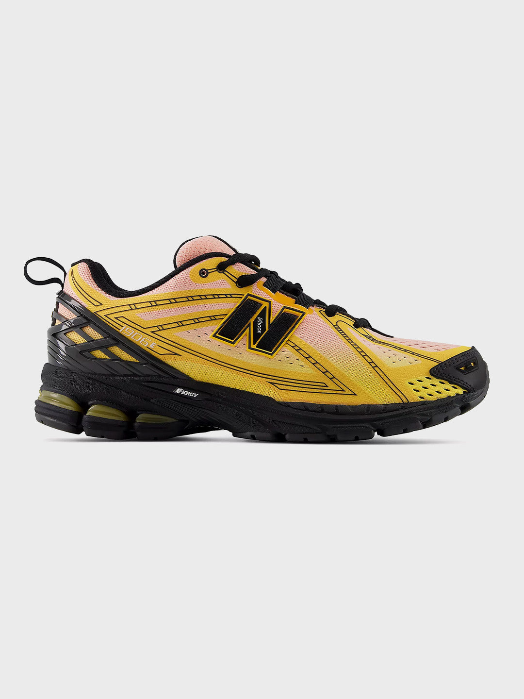 New Balance 1906E Sneakers Amber Haze - zijkant