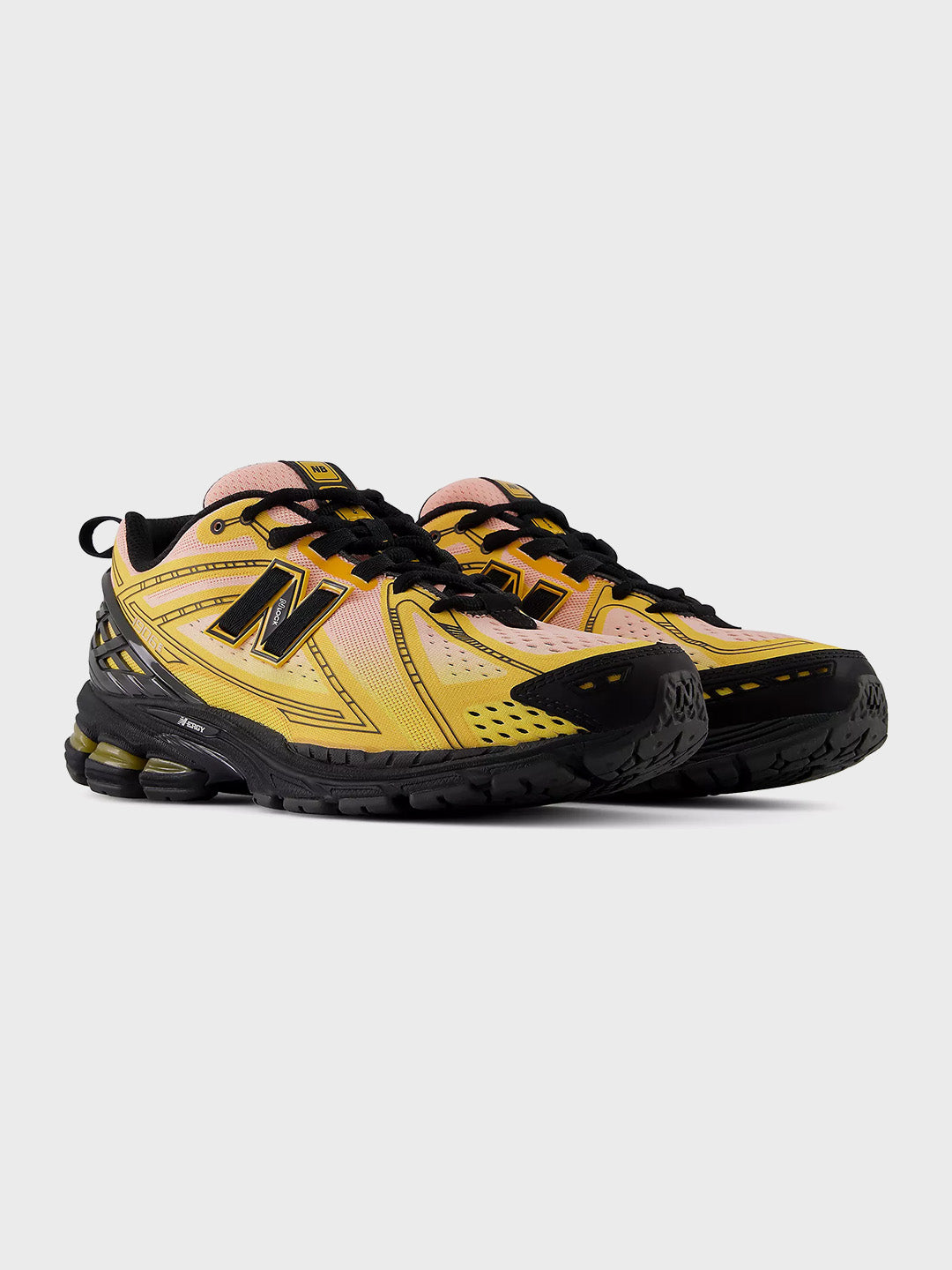 New Balance 1906E Sneakers Amber Haze - voorkant