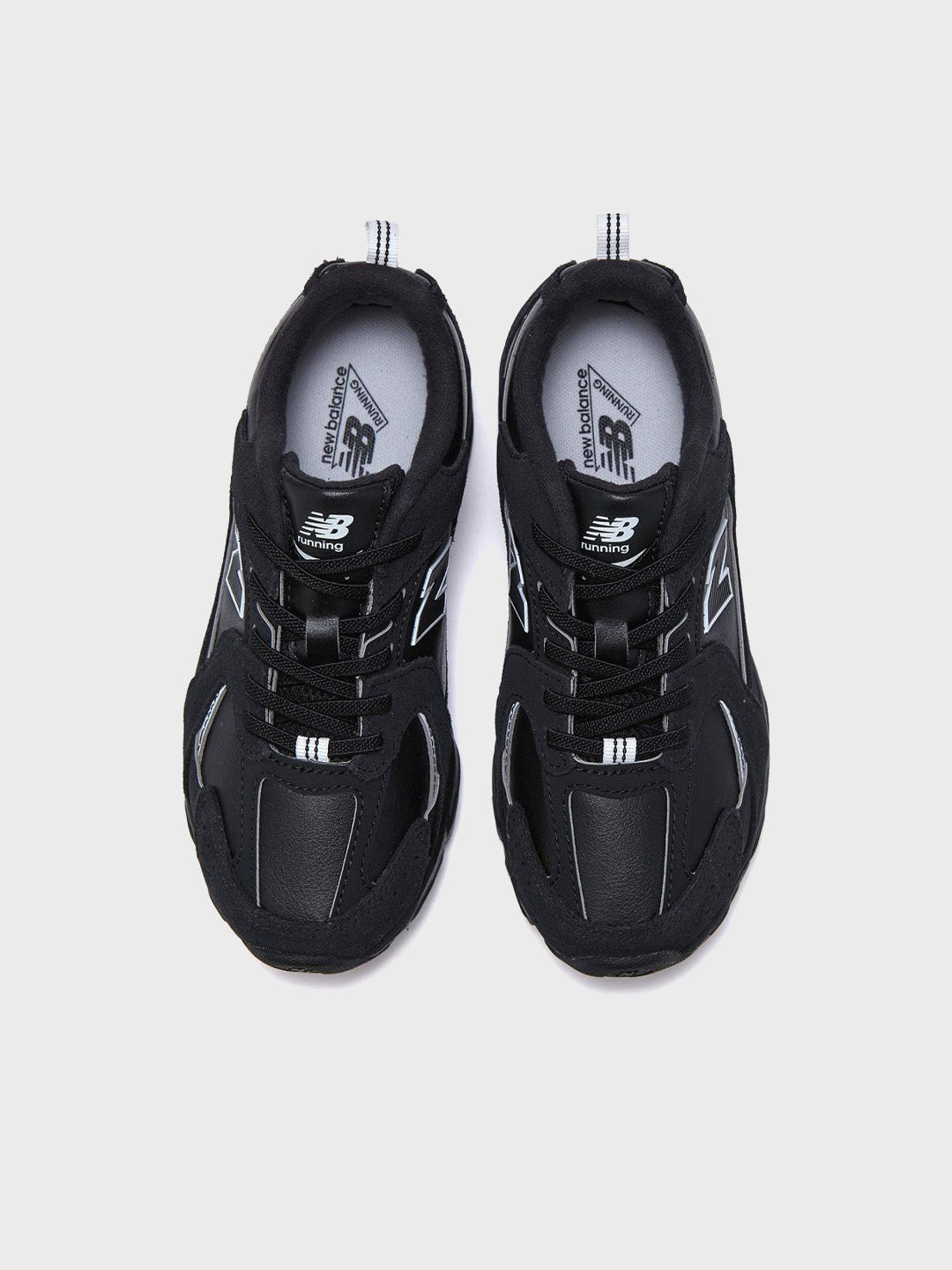New Balance 530 Kinderschoenen Black/White – P5302GE – bovenkant