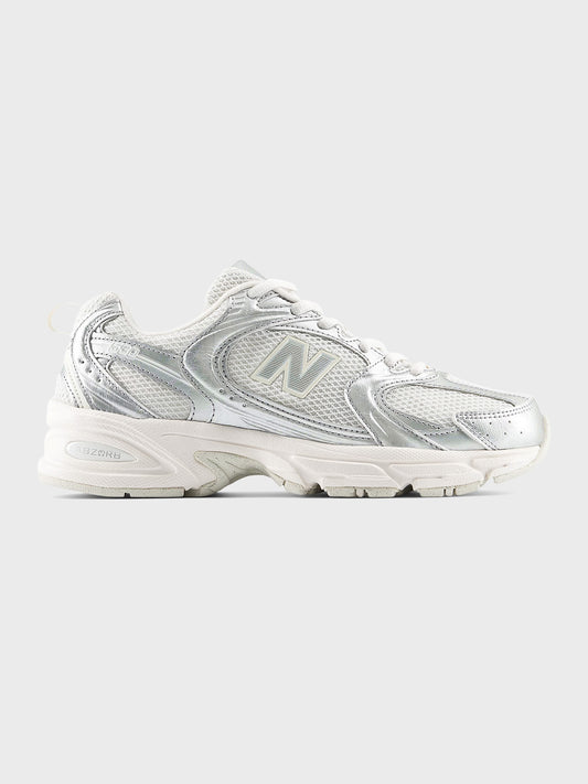 New Balance 530 Sneakers Silver/Reflection - zijkant