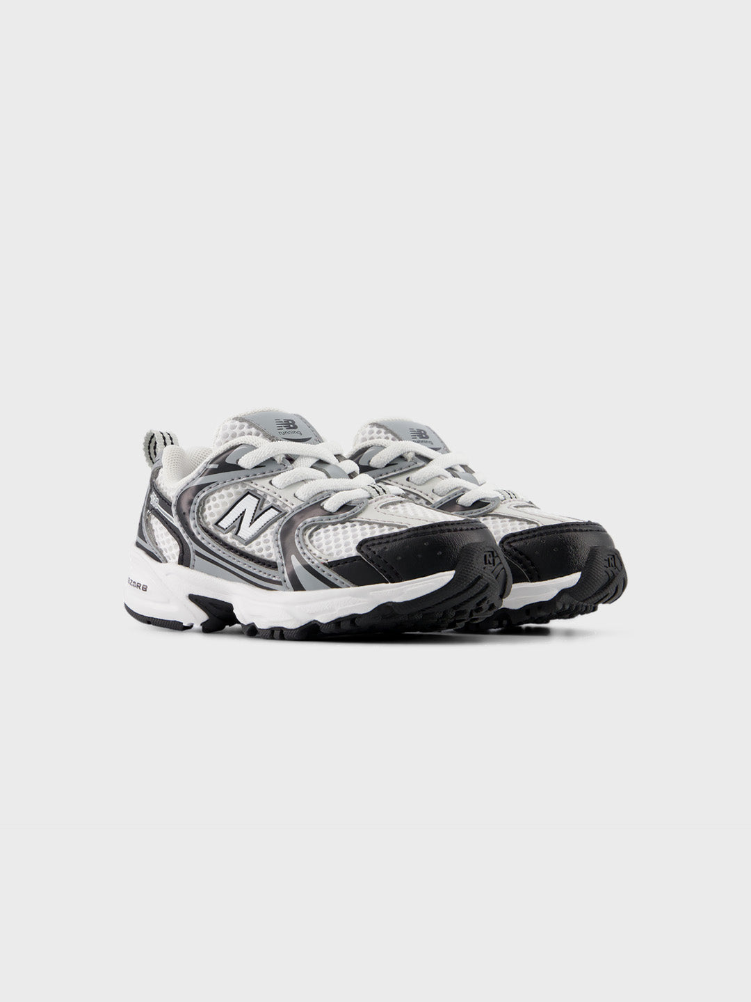 New Balance 530 Kinderschoenen Black/Slate Grey – I5307F3 – voorkant