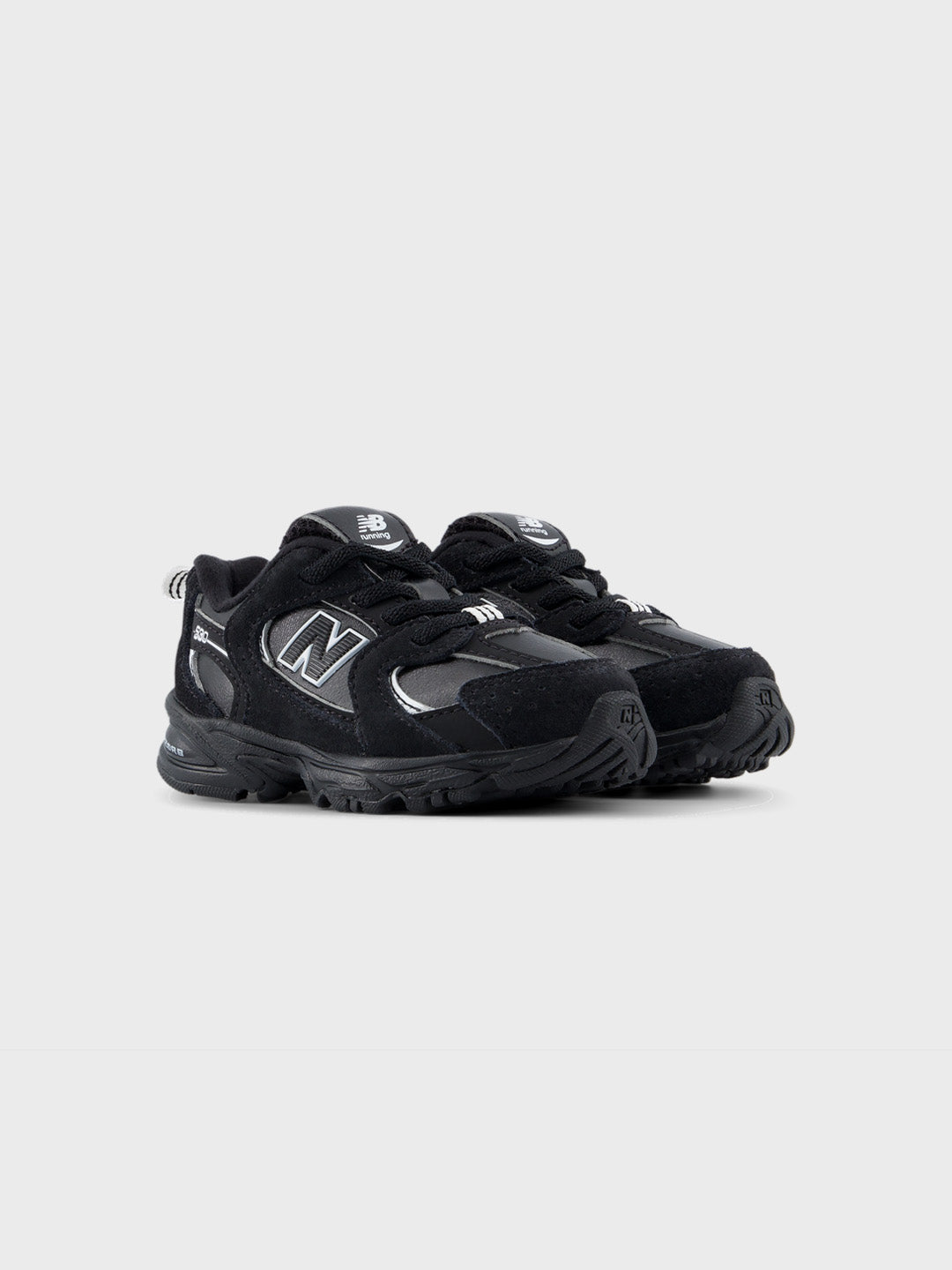 New Balance 530 Kinderschoenen Black/White – I5306JR – voorkant