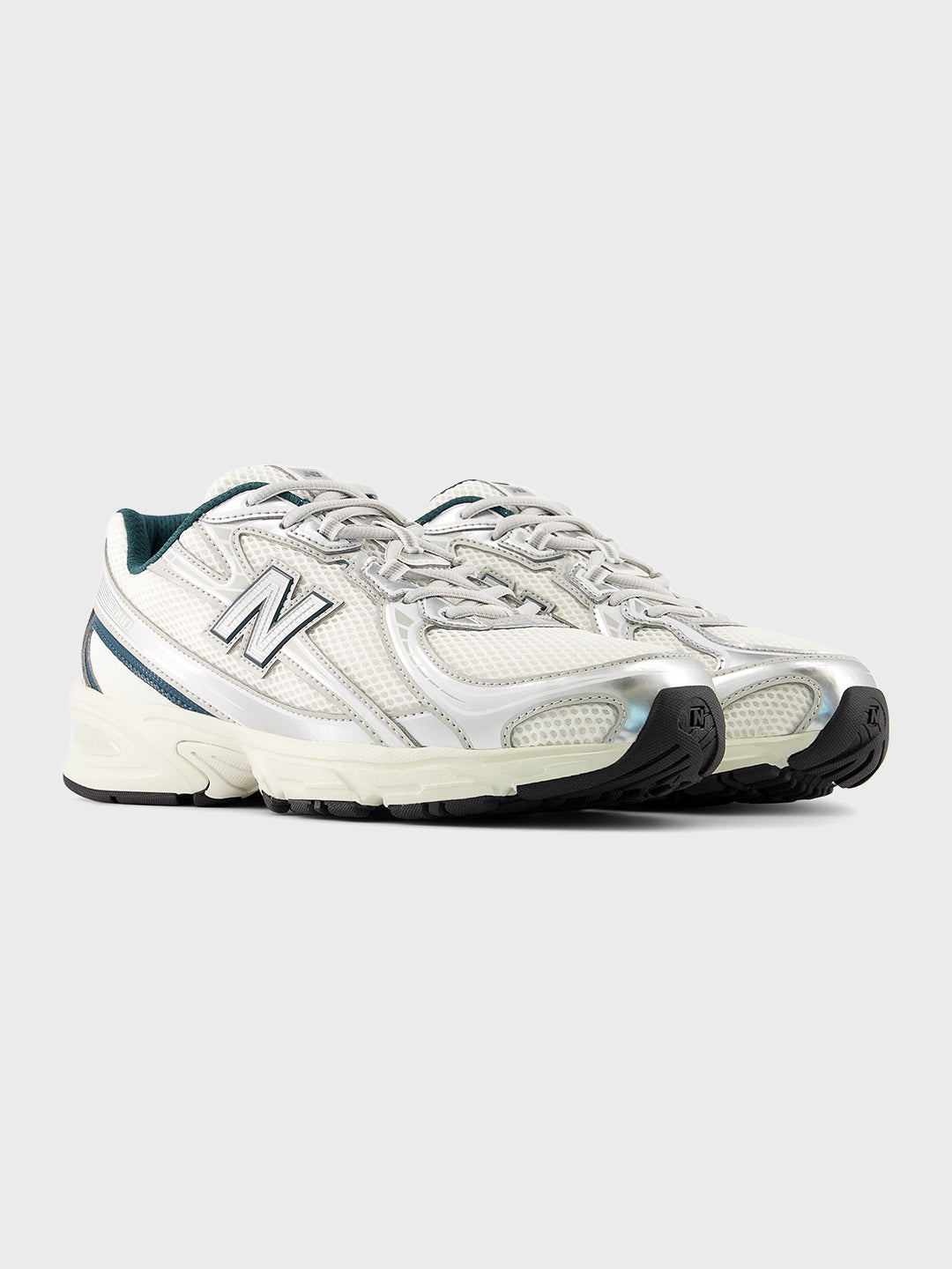 New Balance 740 sneakers Medusa Green  - schuin voor