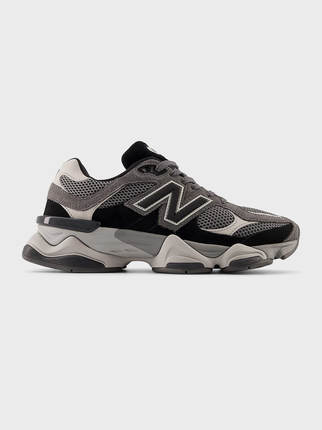 New Balance 9060 Sneakers in Black/Grey - U9060RA - zijaanzicht