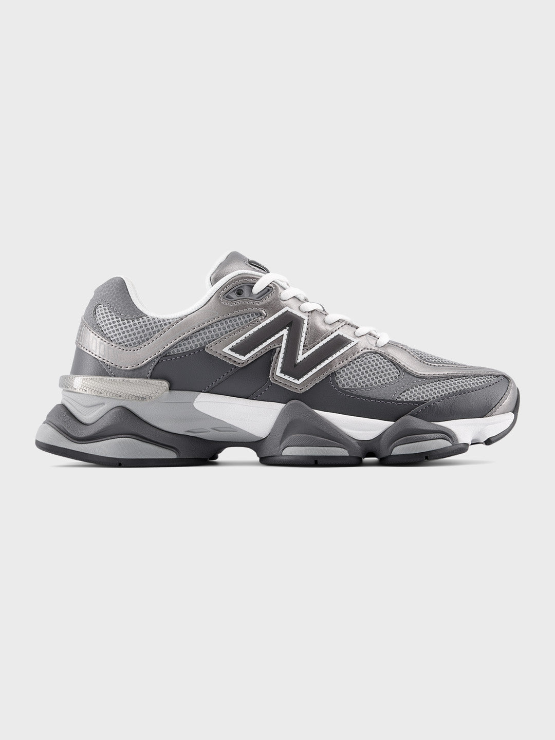New Balance 9060 Sneakers Magnet/Faded Black - zijkant