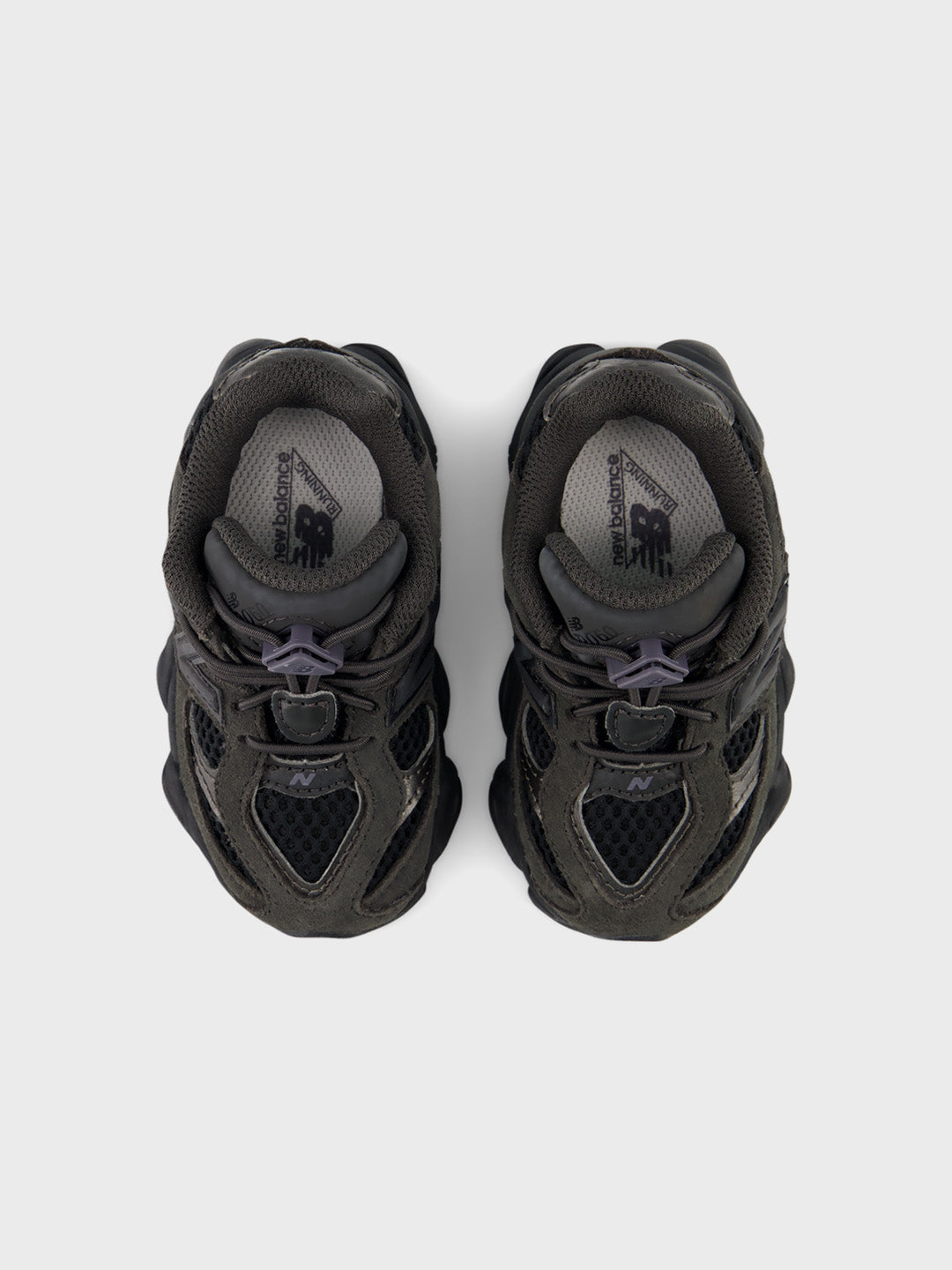 New Balance 9060 (TD) Kinderschoenen Black/Neptune Grey – I906031N – bovenkant