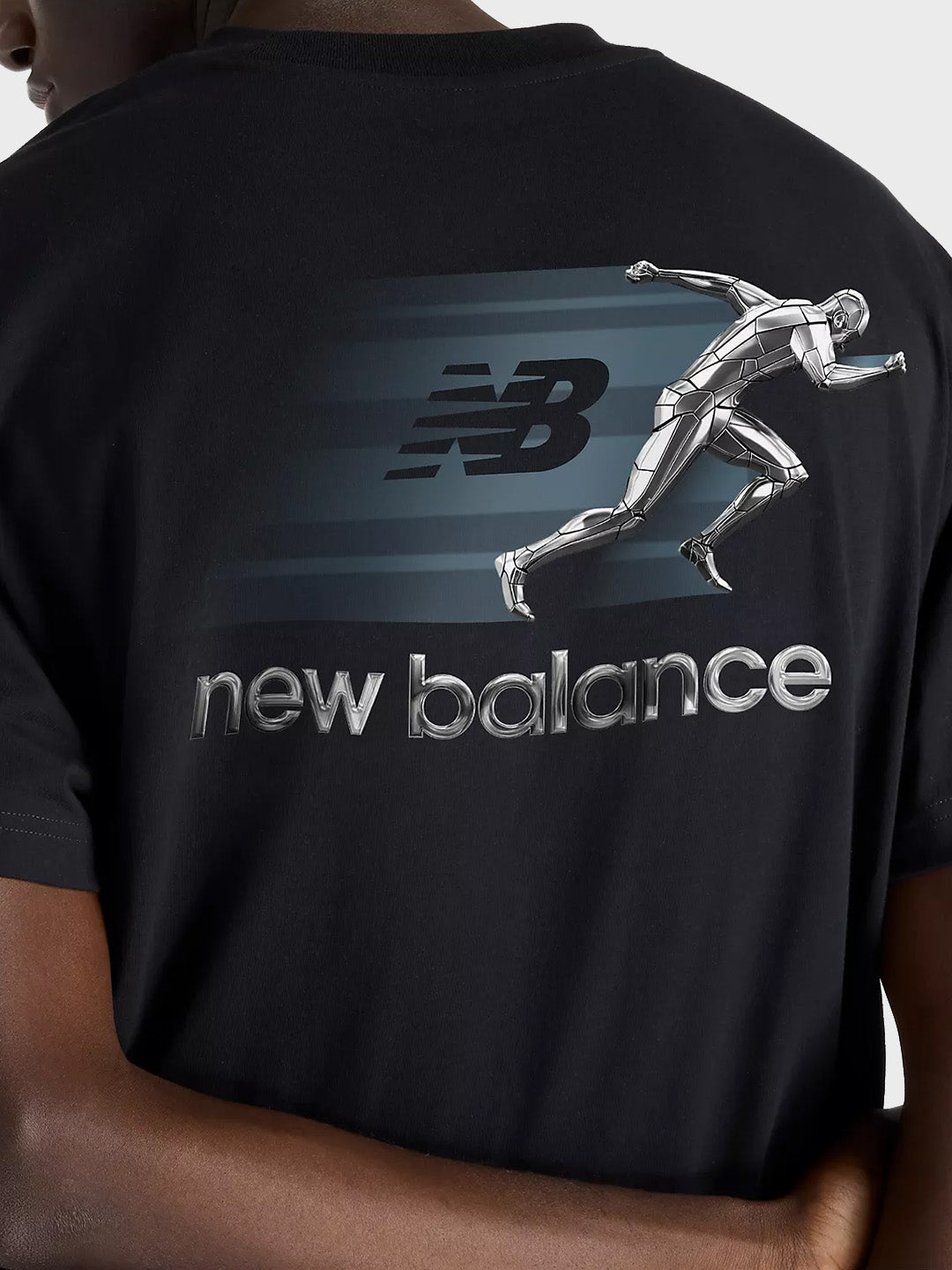 New Balance Chrome Runner T-Shirt Black - close-up graphic op achterkant