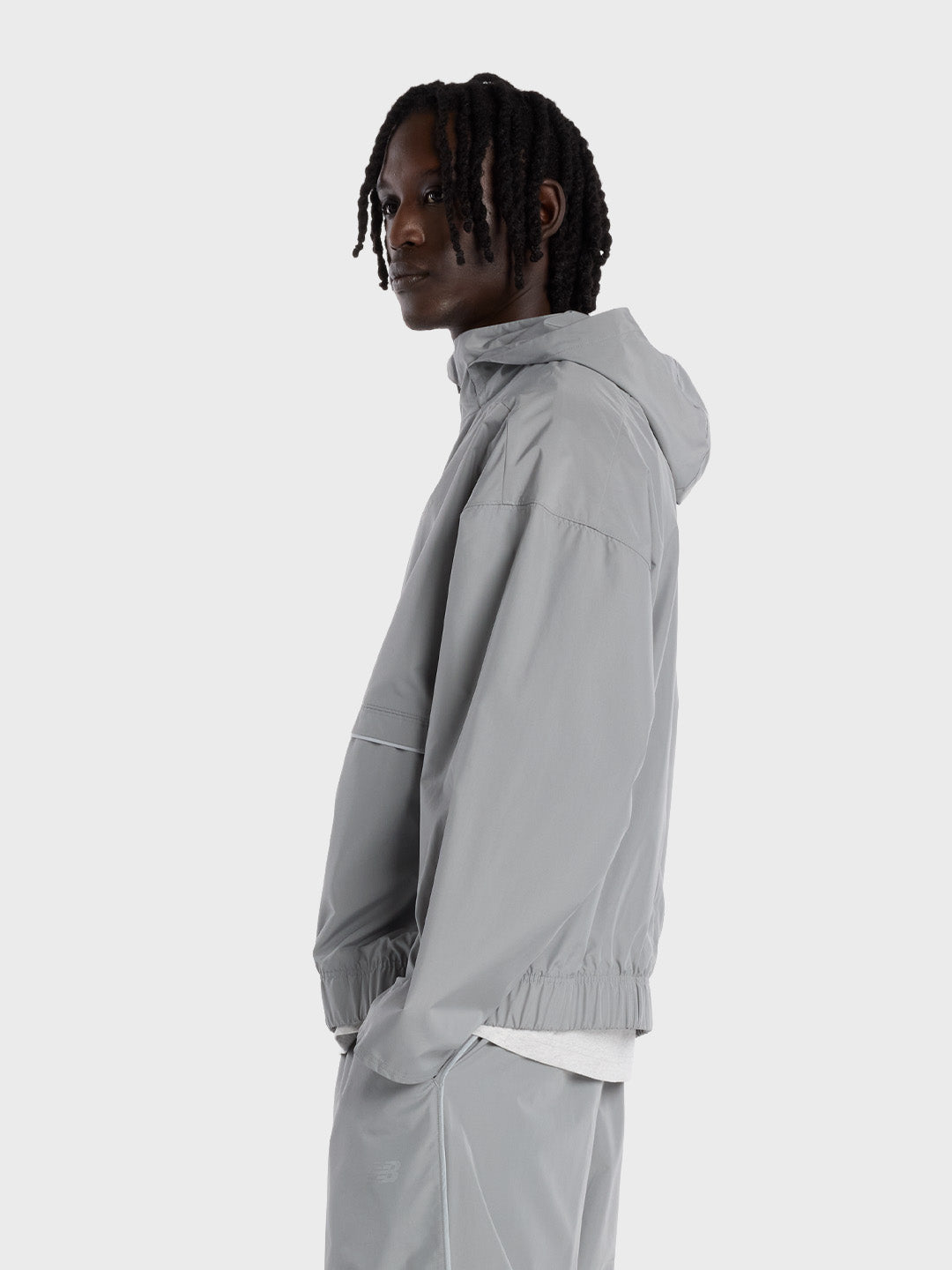 New Balance Elusive Shell Jacket Slate Grey - zijkant