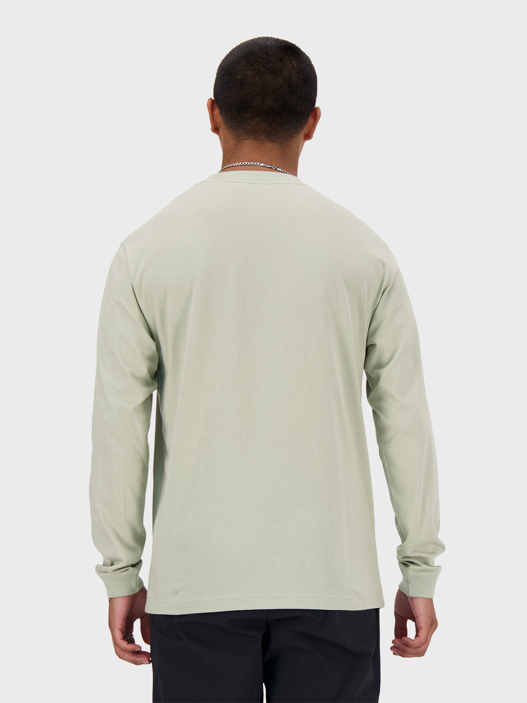 new balance longsleeve t-shirt