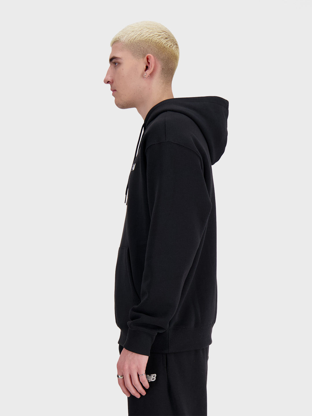 new balance hoodie black