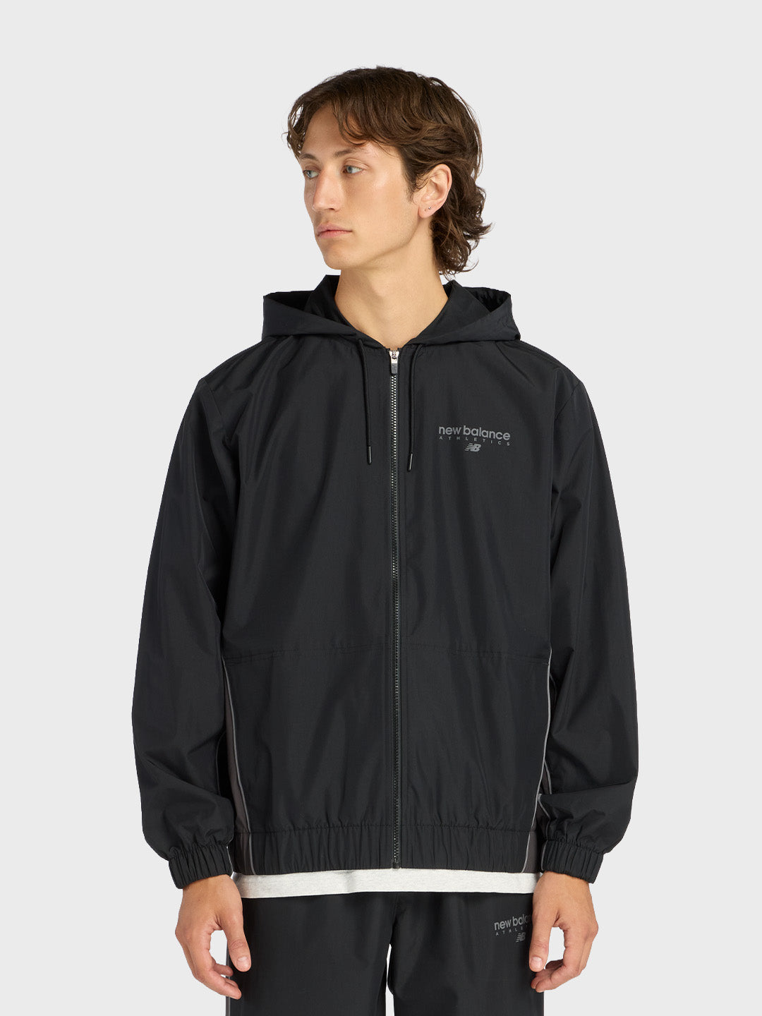 New Balance Trackside Jacket Black model voorkant