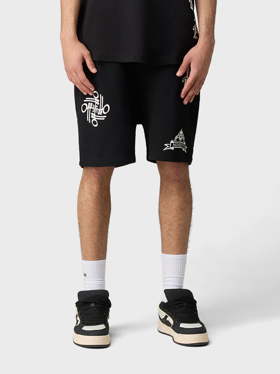 Off The Pitch Filigrain Shorts Black - model voorkant