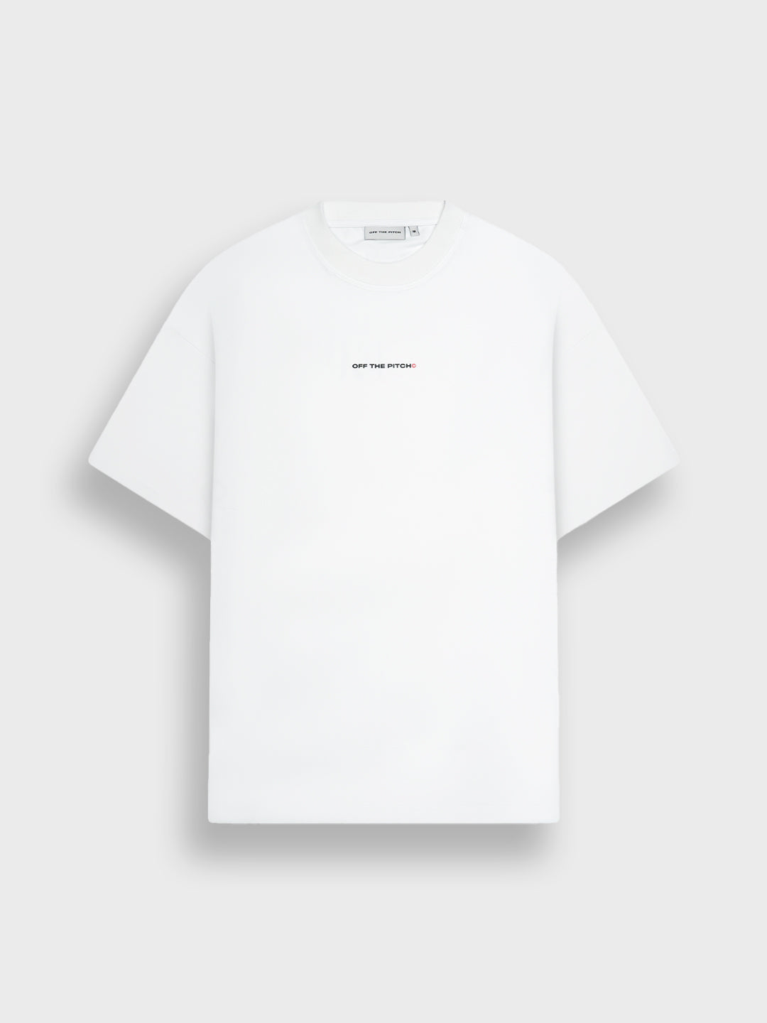 Off The Pitch Fragile World T-Shirt White – voorkant met subtiele branding