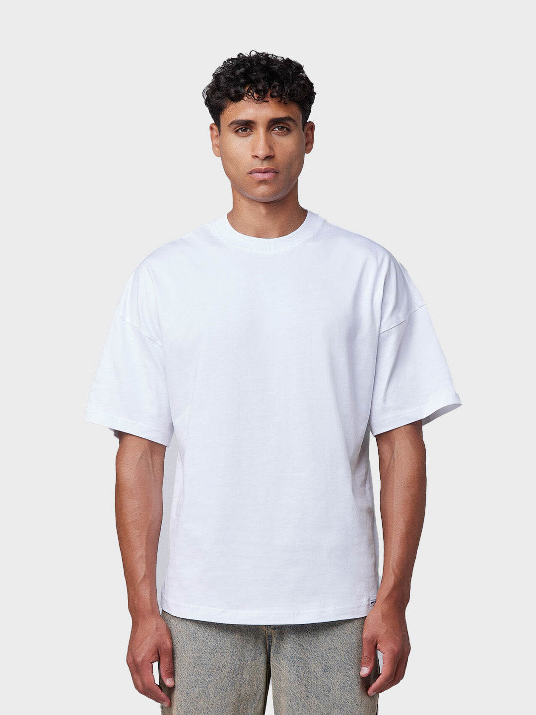 Off The Pitch Lava T-Shirt | White