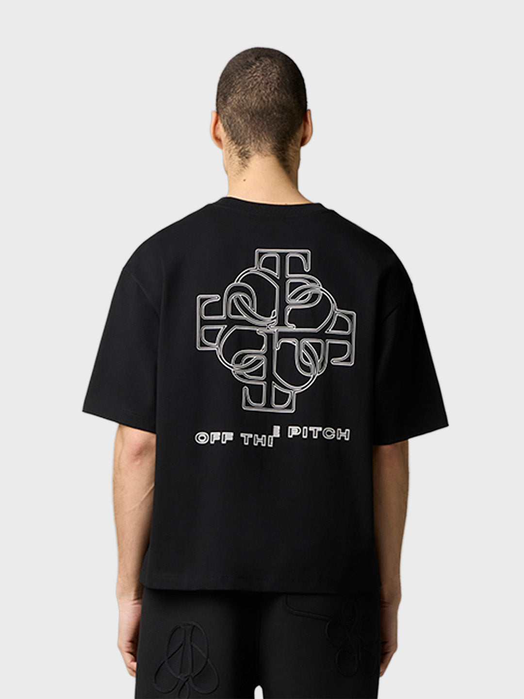 Off The Pitch Locket T-Shirt Black - achterkant