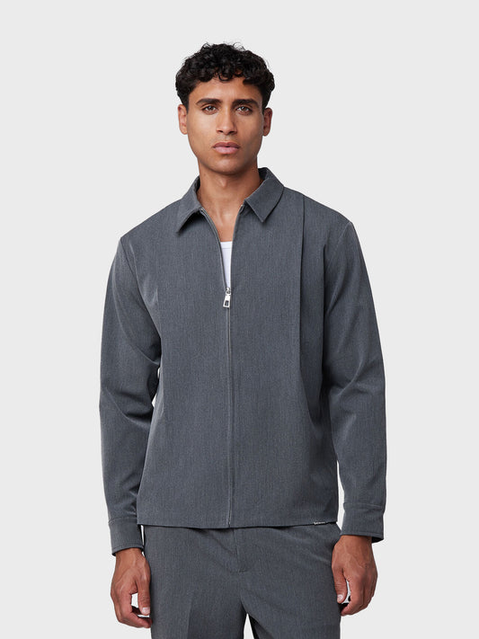 Off The Pitch Pleated overshirt Dark Shadow – model voorkant