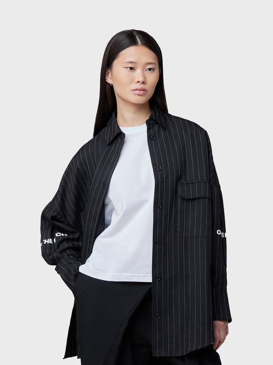 Off The Pitch Women Oversized Striped Shirt Black voorkant