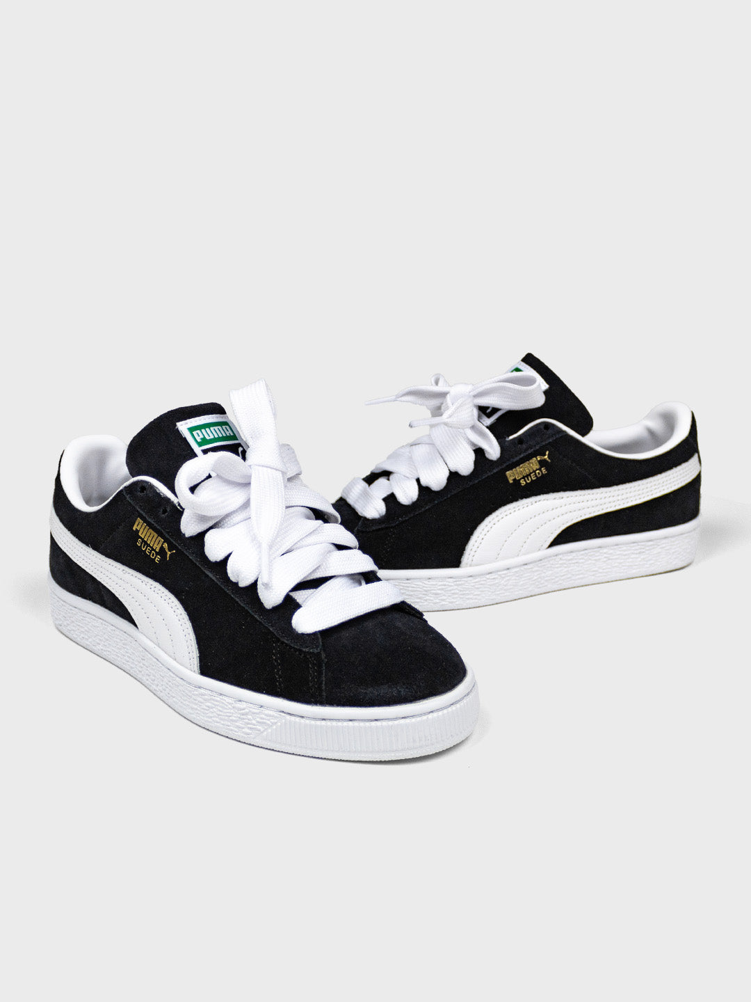 Puma Suede Classic Sneakers | Black/White