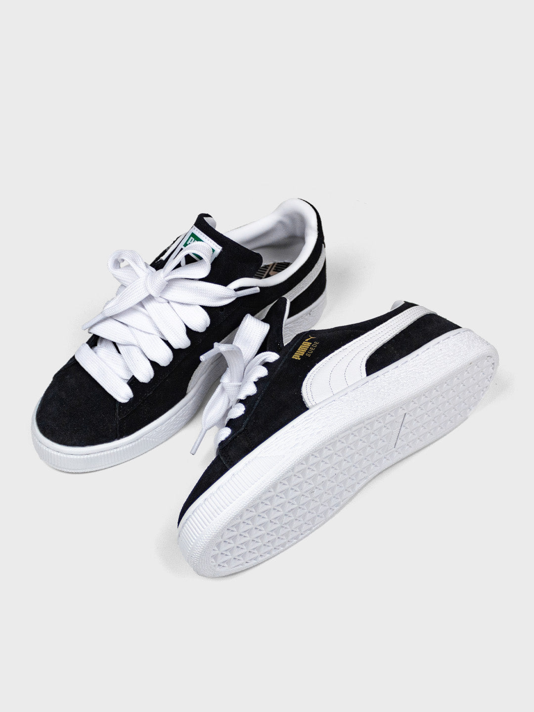 Puma Suede Classic Sneakers | Black/White