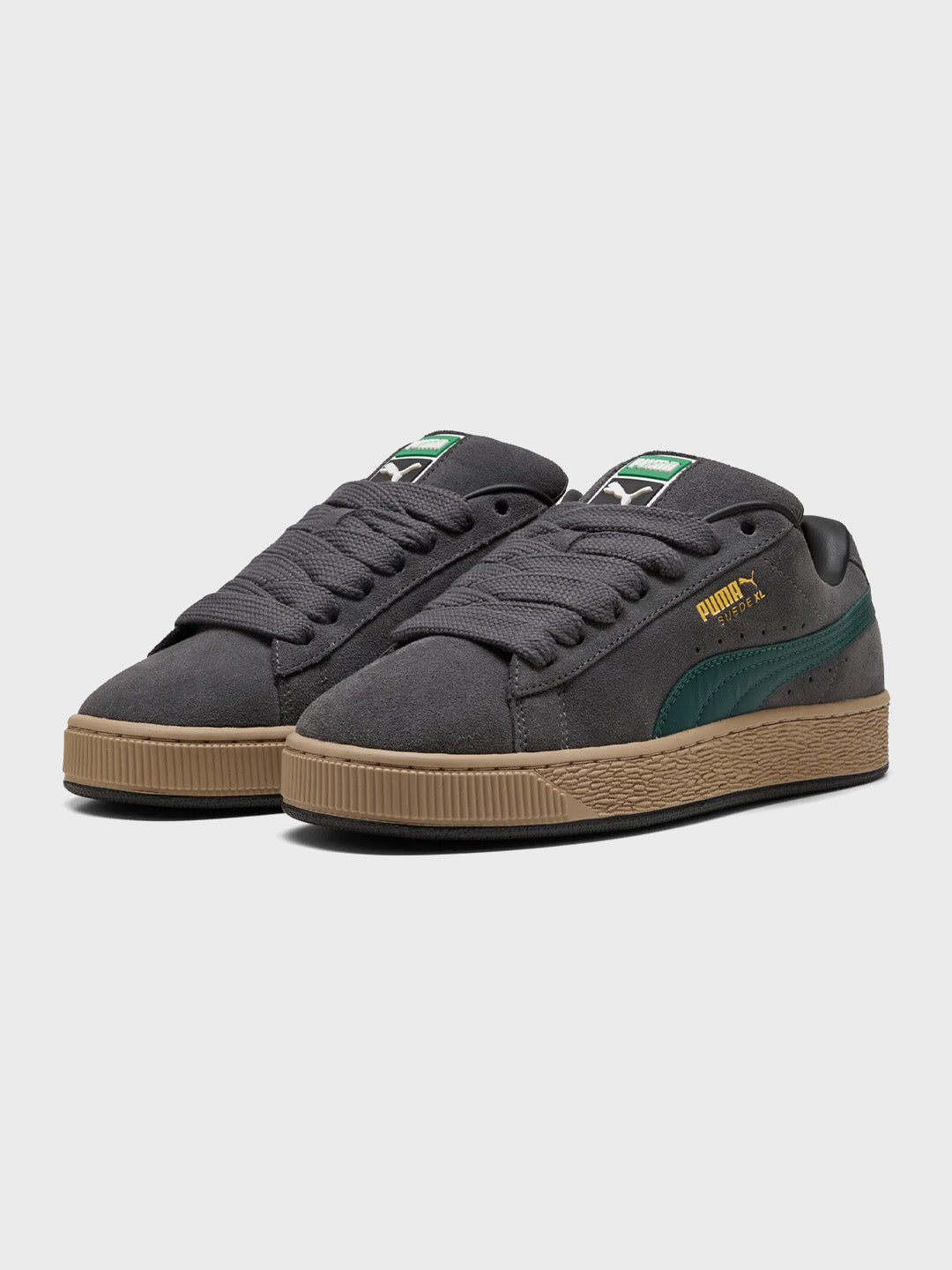 Puma Suede XL Sneakers Dusky Grey – schuin vooraanzicht