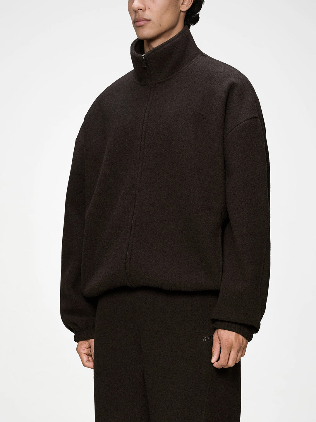 Rains Fleece Zip Jacket Bark – close-up
