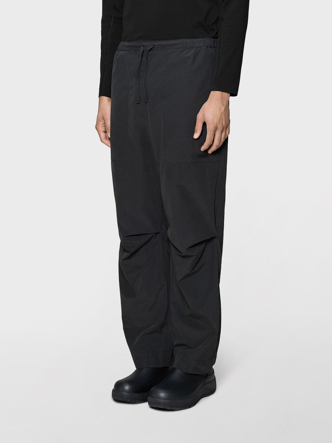 Rains Light Woven Pants Black – zijkant