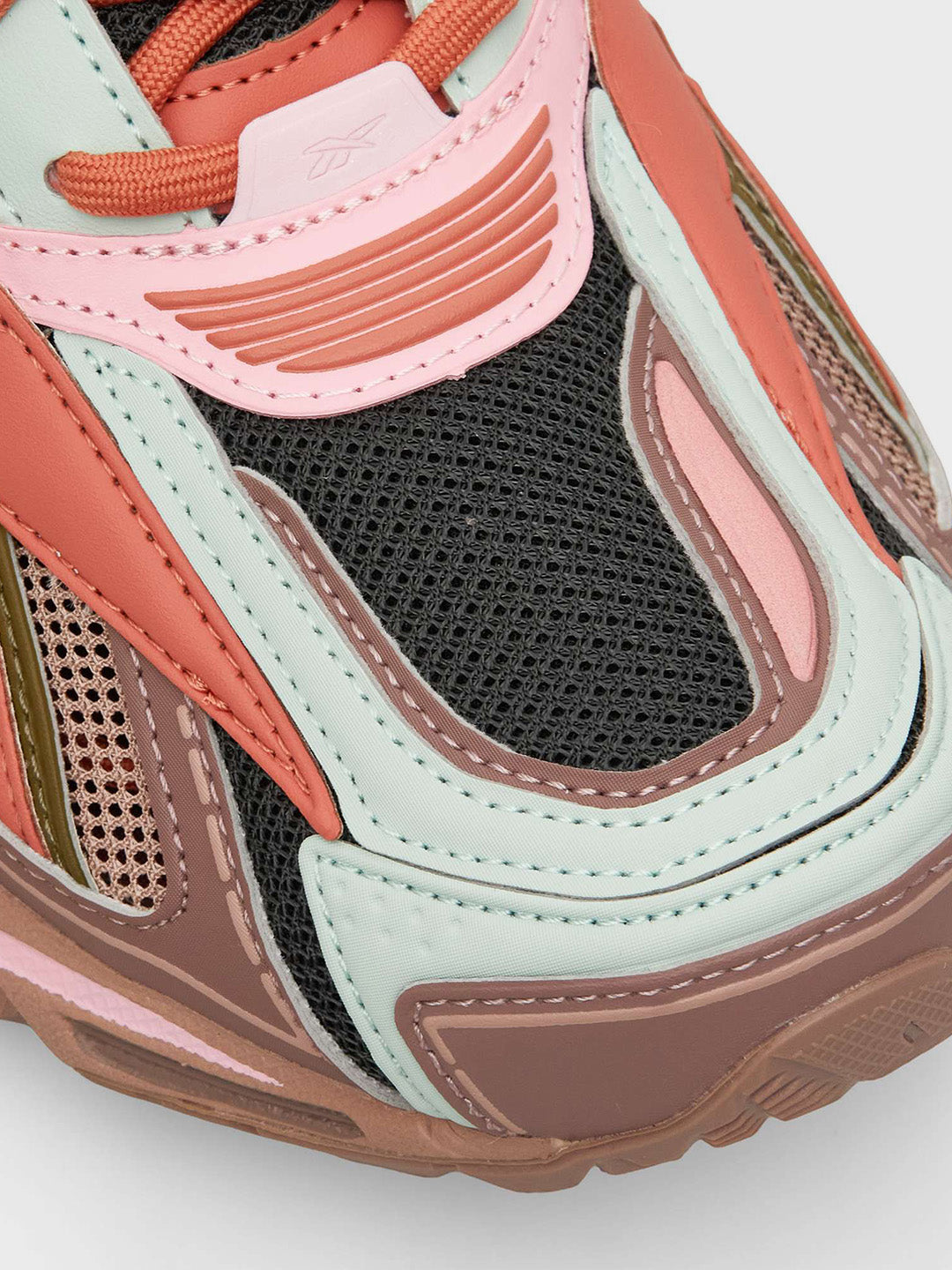 Reebok LTD Premier Road Ultra sneakers Faded Red/Rose Wood – 100269696 615 – close-up