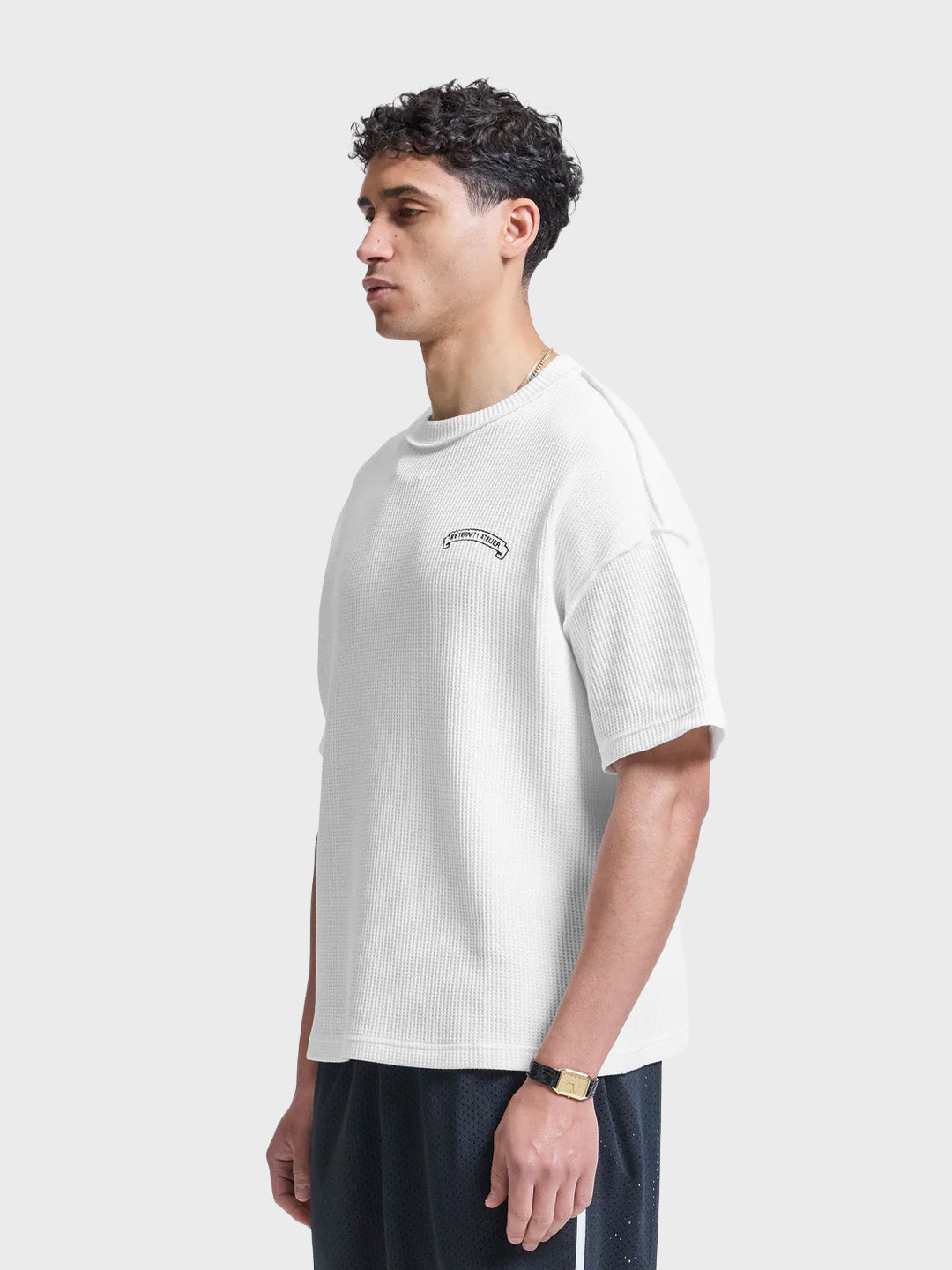 Reternity Band Of Process T-Shirt White - schuin vooraanzicht