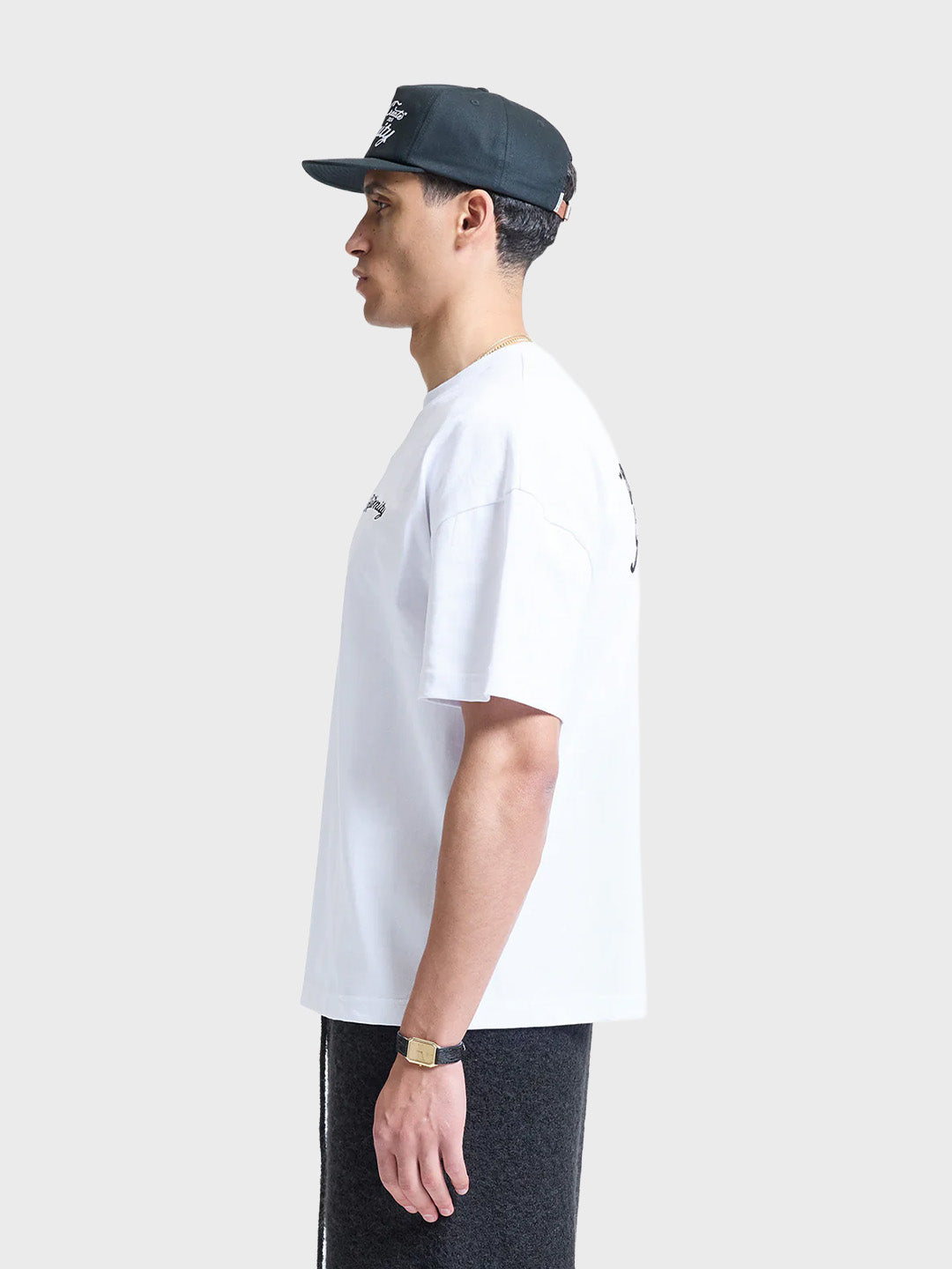 Reternity Designed To Create T-Shirt White - model zijkant