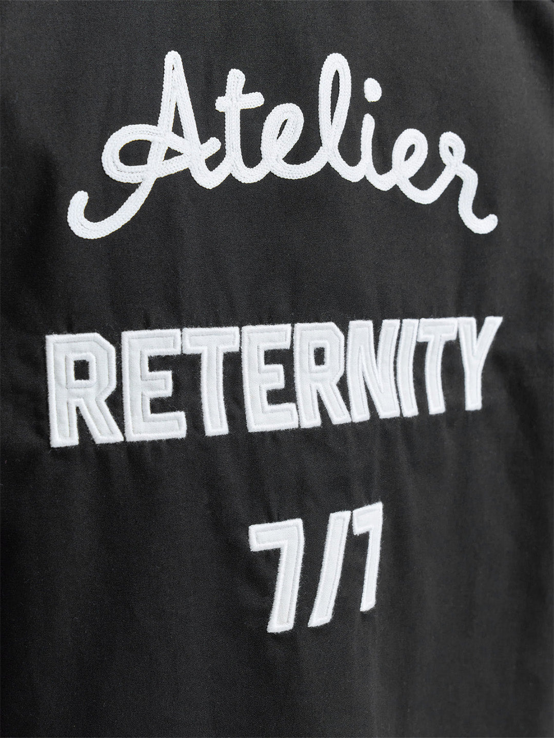 Reternity Le Progres Shirt Black - close-up achterkant