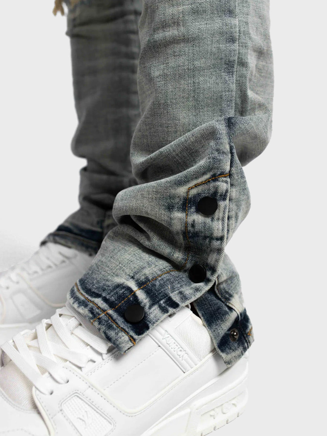 rivero button ripped jeans