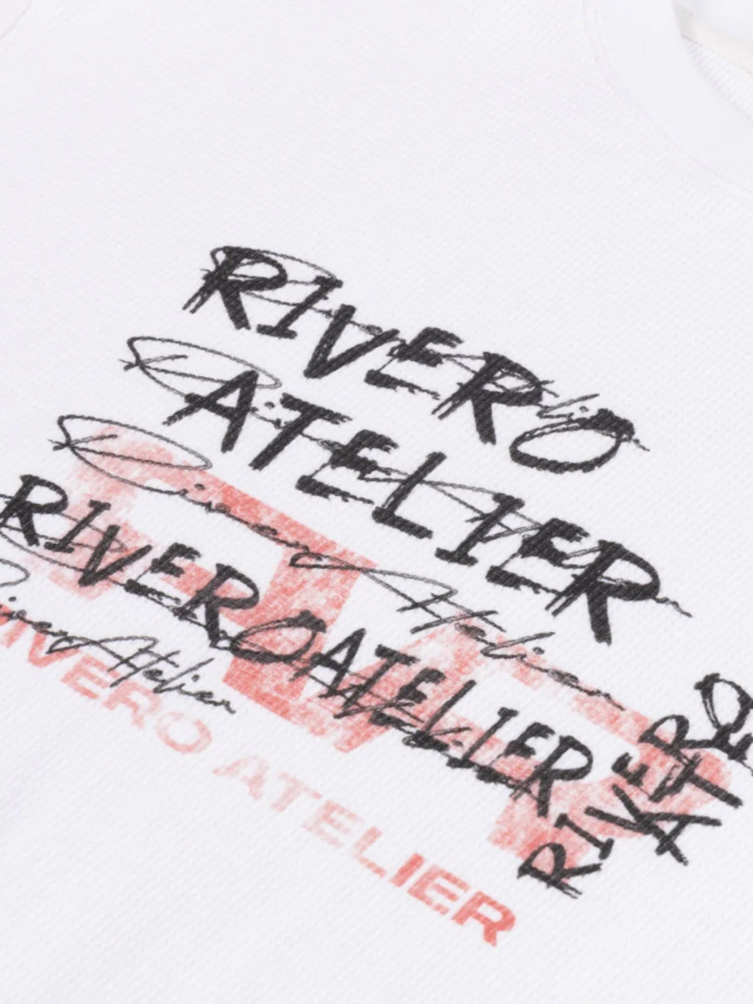 Rivero Identity Waffle Longsleeve White – close-up graphic