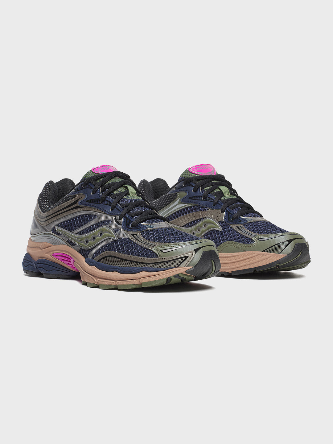 Saucony Progrid Omni 9 Sneakers Blue/Brush - schuin voor